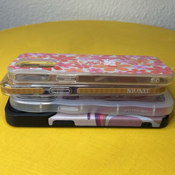 iPhone 15 Pro MagSafe Cases Lot Of 4 Feminine Girly Cases Floral glitter Wavy - Picture 6 of 12